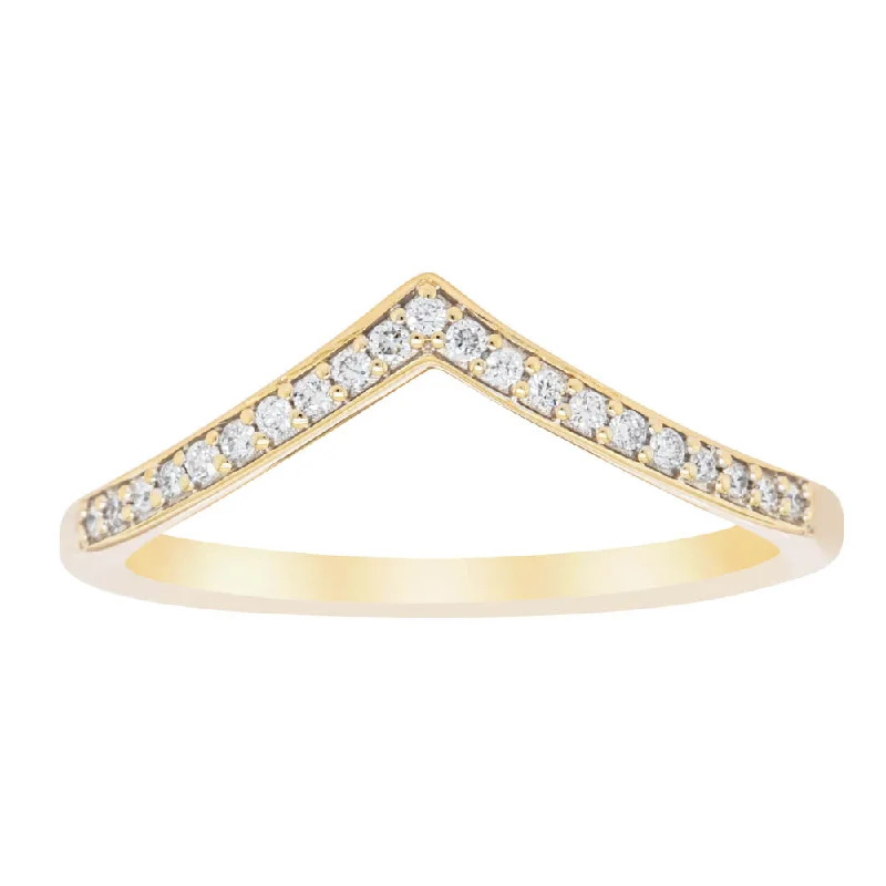Trending Jewelry Now At Unbeatable Prices 14ct Yellow Gold Diamond Chevron Band