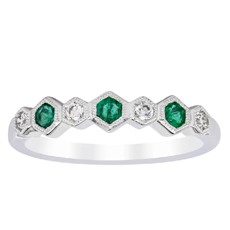 Unique Jewelry For Less – Shop The Sale Now 18ct White Gold Emerald & Diamond Deco Band Unique Jewelry For Less – Shop The Sale Now 18ct White Gold Emerald & Diamond Deco Band