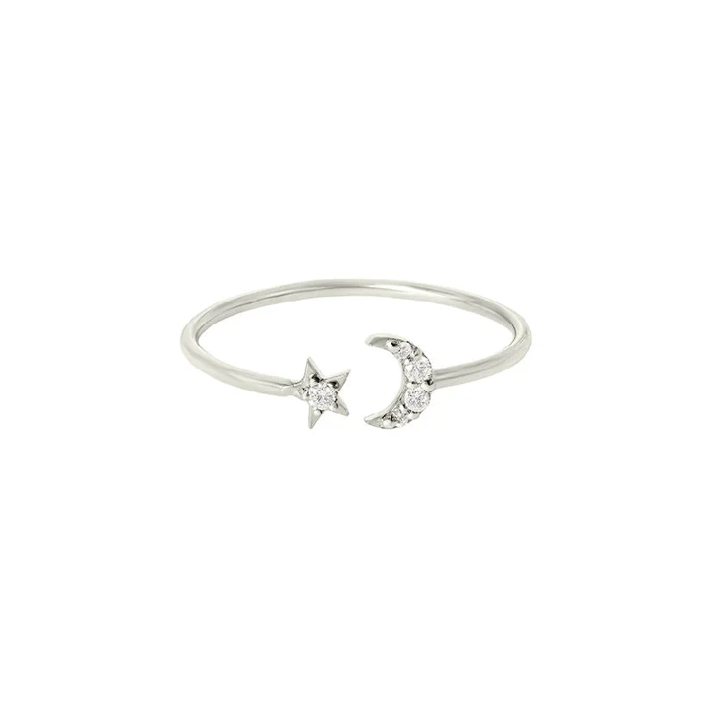 Moonlight, you're my starlight 18K Whitegold Ring w. Diamonds