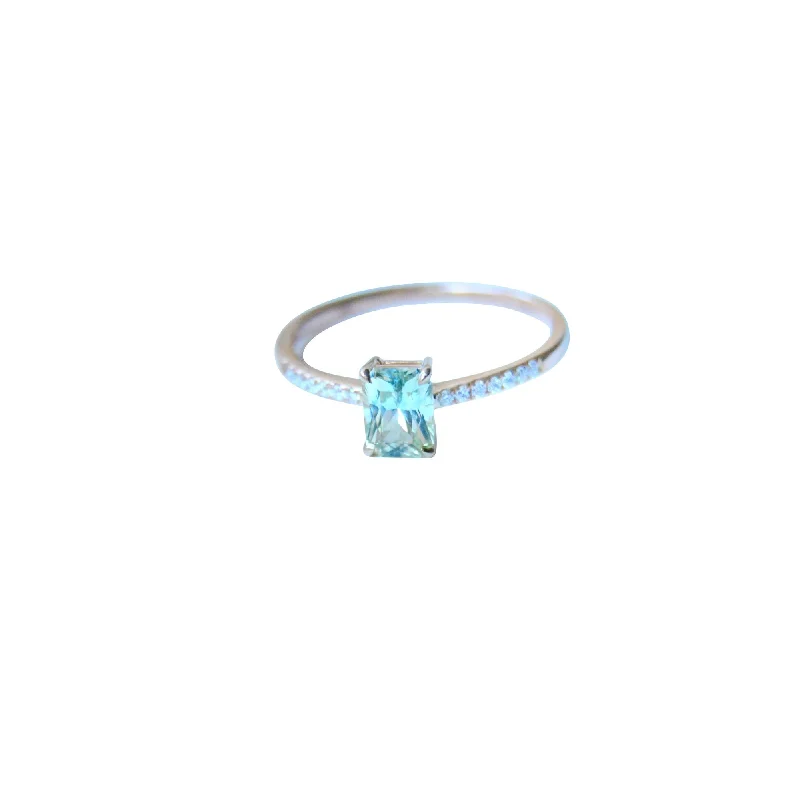 Bestselling Jewelry Now On Sale – Elevate Your Look Nalaya 18K Whitegold Ring w. Diamonds & Sapphire Bestselling Jewelry Now On Sale – Elevate Your Look Nalaya 18K Whitegold Ring w. Diamonds & Sapphire