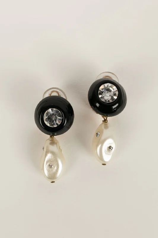 Limited-Time Offer On Premium Jewelry Collections Boucles d'oreilles Chanel 1984
