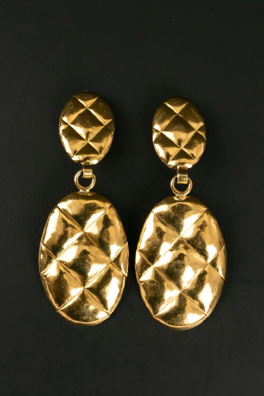 Exclusive Jewelry Bundles At Discounted Rates Boucles d'oreilles Chanel 1990s