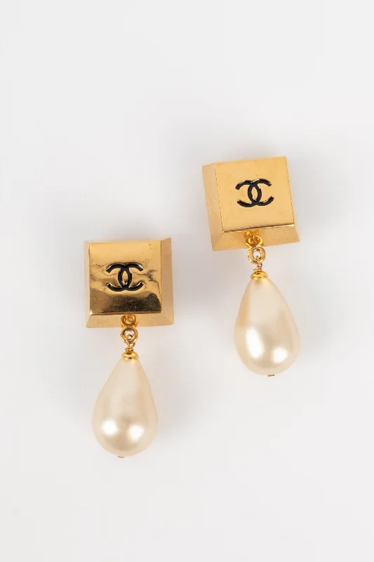 Bestselling Jewelry Now On Sale – Elevate Your Look Boucles d'oreilles Chanel 1990s