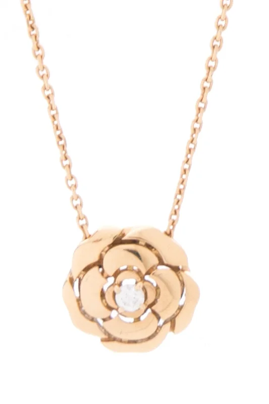 Shop Modern Jewelry Collections With Exclusive Discounts Chanel "2023" Cam Extrait De Camelia 18k Gold Necklace Shop Modern Jewelry Collections With Exclusive Discounts Chanel "2023" Cam Extrait De Camelia 18k Gold Necklace