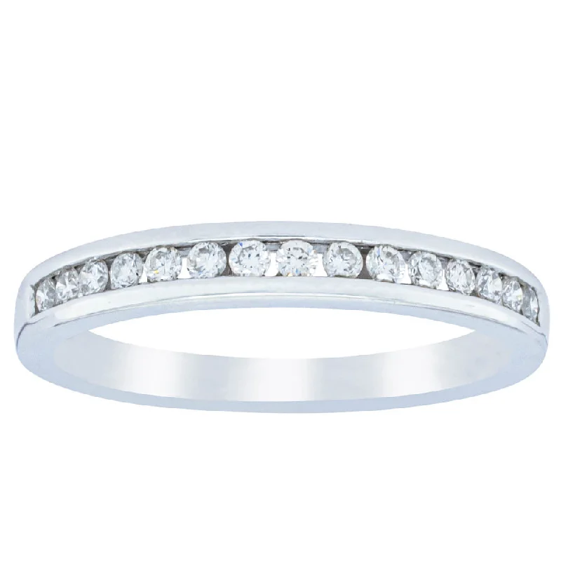Chic And Stylish Jewelry At Discounted Prices Deja Vu 9ct White Gold .25ct Diamond Band Chic And Stylish Jewelry At Discounted Prices Deja Vu 9ct White Gold .25ct Diamond Band
