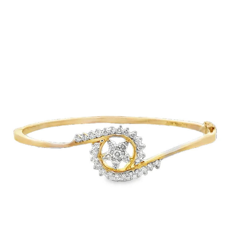 Fine Jewelry, Limited-Time Offers Available Diamond Spiral Bangle Bracelet in 18k Yellow Gold Fine Jewelry, Limited-Time Offers Available Diamond Spiral Bangle Bracelet in 18k Yellow Gold