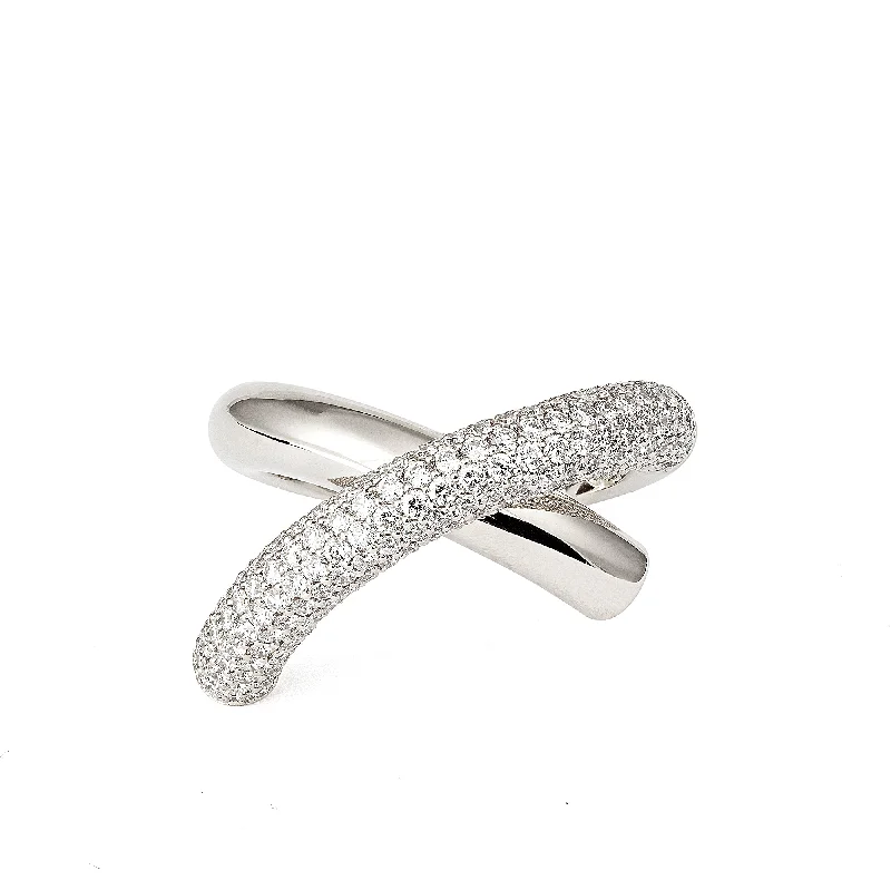 Cross Loop Medium Half Pavé 18K Whitegold Ring w. Diamonds