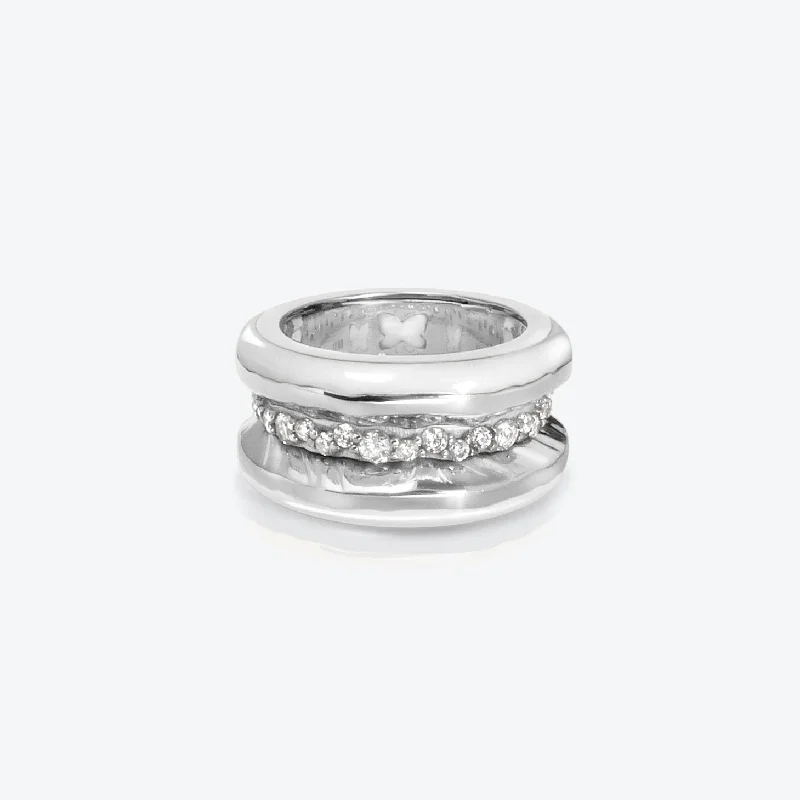 Antarctica Ice 18K Whitegold Ring w. Lab-Grown Diamonds & White enamel