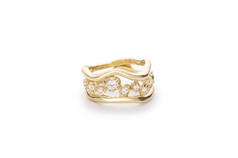 Exclusive Jewelry Sale – Sparkle For Less Three Ways Nr 06 18K Gold, Whitegold or Rosegold Ring w. Diamonds Exclusive Jewelry Sale – Sparkle For Less Three Ways Nr 06 18K Gold, Whitegold or Rosegold Ring w. Diamonds