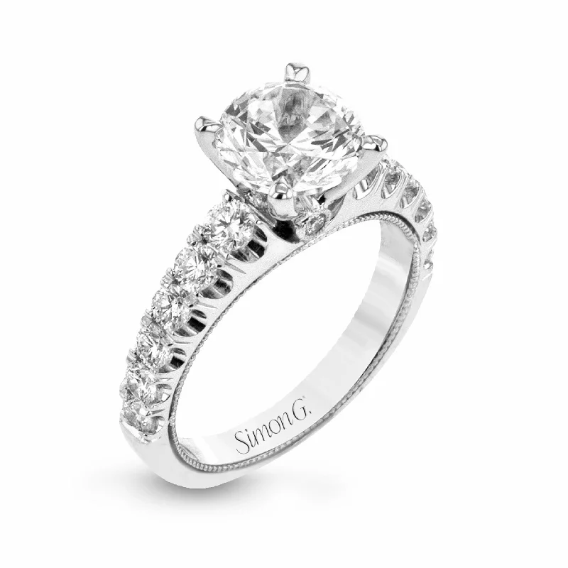 Limited-Time Offer On Elegant Jewelry Pieces Round-Cut Engagement Ring In 18k Gold With Diamonds Limited-Time Offer On Elegant Jewelry Pieces Round-Cut Engagement Ring In 18k Gold With Diamonds