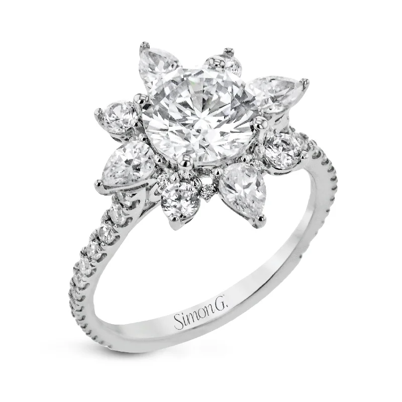 Round-Cut Flower Halo Engagement Ring In 18k Gold With Diamonds