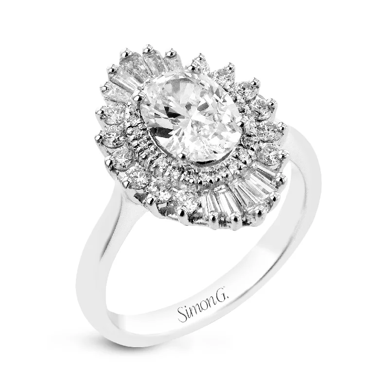 Luxury Handcrafted Jewelry For Elegant Looks Oval-Cut Halo Engagement Ring In 18k Gold With Diamonds Luxury Handcrafted Jewelry For Elegant Looks Oval-Cut Halo Engagement Ring In 18k Gold With Diamonds