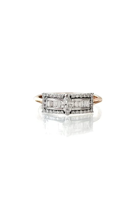 Second Wife Marquise 18K Rosegold & Whitegold Ring w. Diamonds