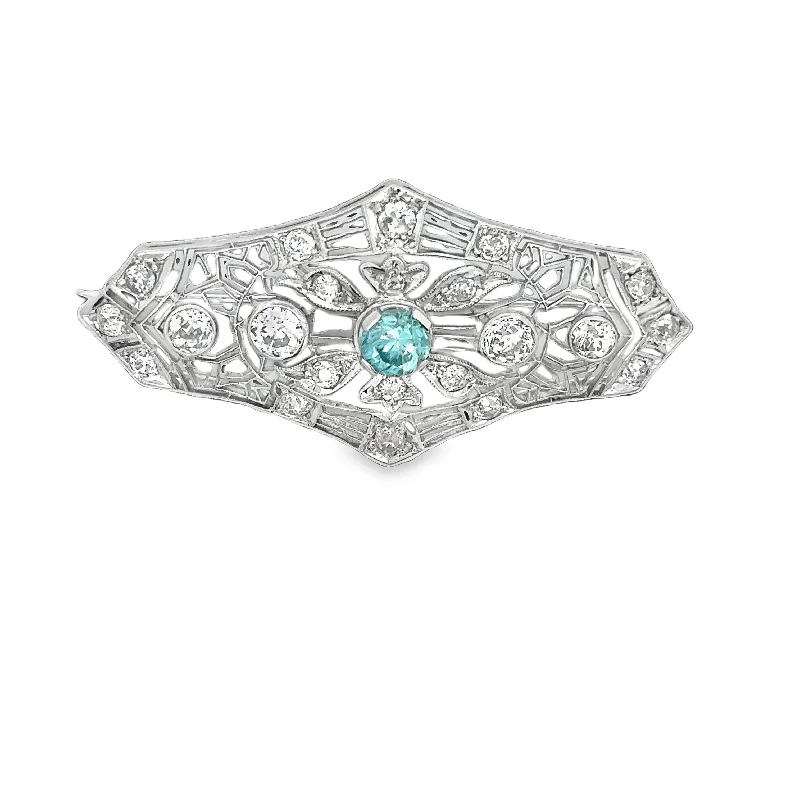 Limited-Stock Jewelry Sale – Once It's Gone, It's Gone Vintage Art Deco Blue Zircon and Diamond Brooch in White Gold Limited-Stock Jewelry Sale – Once It's Gone, It's Gone Vintage Art Deco Blue Zircon and Diamond Brooch in White Gold