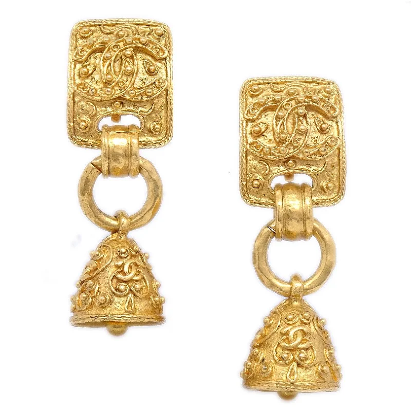 Flash Sale On Stunning Jewelry – Don't Miss Out Chanel 1994 Filigree Bell Dangle Earrings Flash Sale On Stunning Jewelry – Don't Miss Out Chanel 1994 Filigree Bell Dangle Earrings