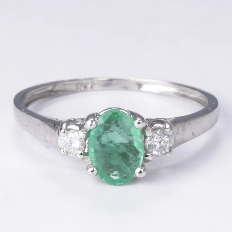 Luxury Jewelry Sale – Sparkle For Less 14k Emerald and Diamond Ring| 0.40ct, 0.11ctw | Size 7 Luxury Jewelry Sale – Sparkle For Less 14k Emerald and Diamond Ring| 0.40ct, 0.11ctw | Size 7