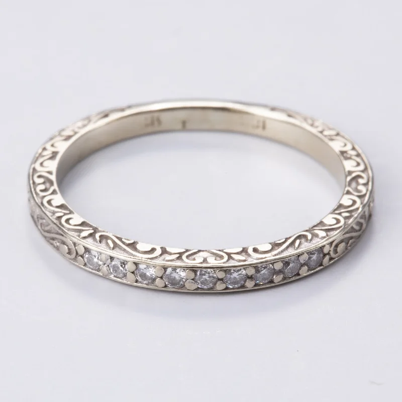 Dainty Floral Jewelry For Feminine Elegance 18k White Gold Diamond Ring | 0.09ctw | Sz 5.25 Dainty Floral Jewelry For Feminine Elegance 18k White Gold Diamond Ring | 0.09ctw | Sz 5.25