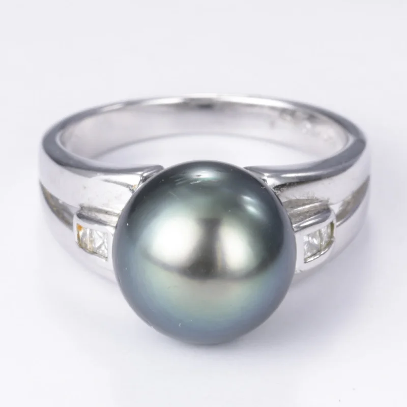 Special Deals On Handcrafted And Designer Jewelry 18k White Gold Pearl and Diamond Ring | 10.90-10.40mm, 0.11ctw | SZ 7 Special Deals On Handcrafted And Designer Jewelry 18k White Gold Pearl and Diamond Ring | 10.90-10.40mm, 0.11ctw | SZ 7