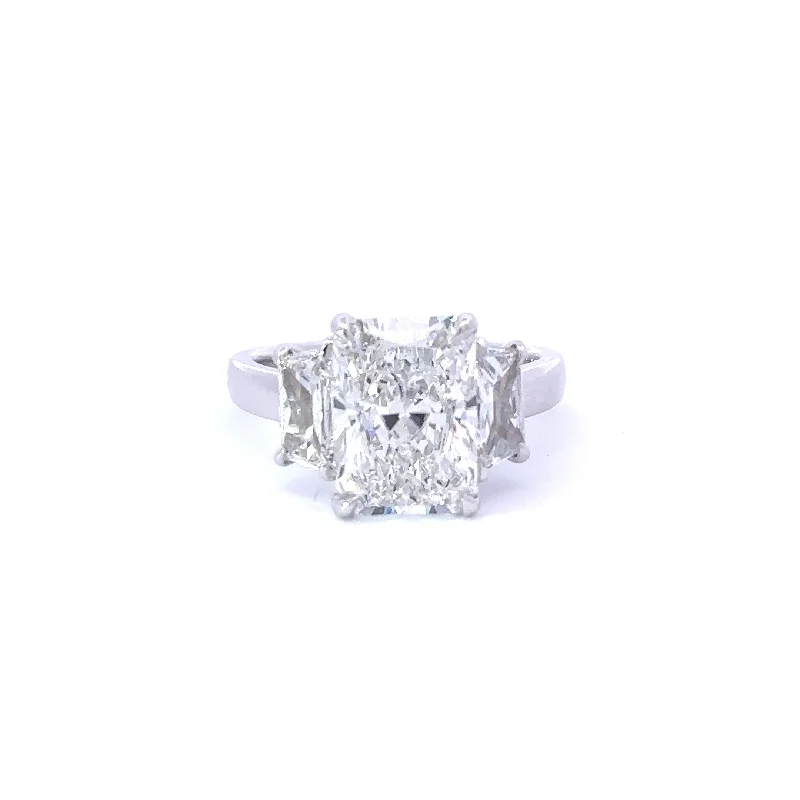Shop Stylish Jewelry Now And Save Big 4.07 Carat Radiant Lab Grown Diamond 3-Stone Engagement Ring Shop Stylish Jewelry Now And Save Big 4.07 Carat Radiant Lab Grown Diamond 3-Stone Engagement Ring