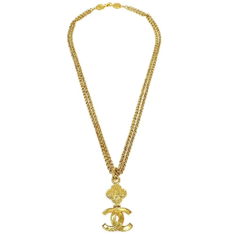 Your Dream Jewelry At Dream Prices – Shop Now CHANEL 1995 Gold CC Pendant Necklace