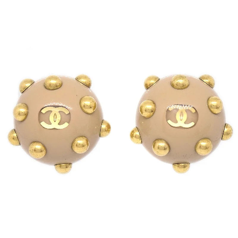 Shop Fine Jewelry With Exclusive Savings CHANEL 2000 Studded Earrings Beige Gold Clip-On Shop Fine Jewelry With Exclusive Savings CHANEL 2000 Studded Earrings Beige Gold Clip-On