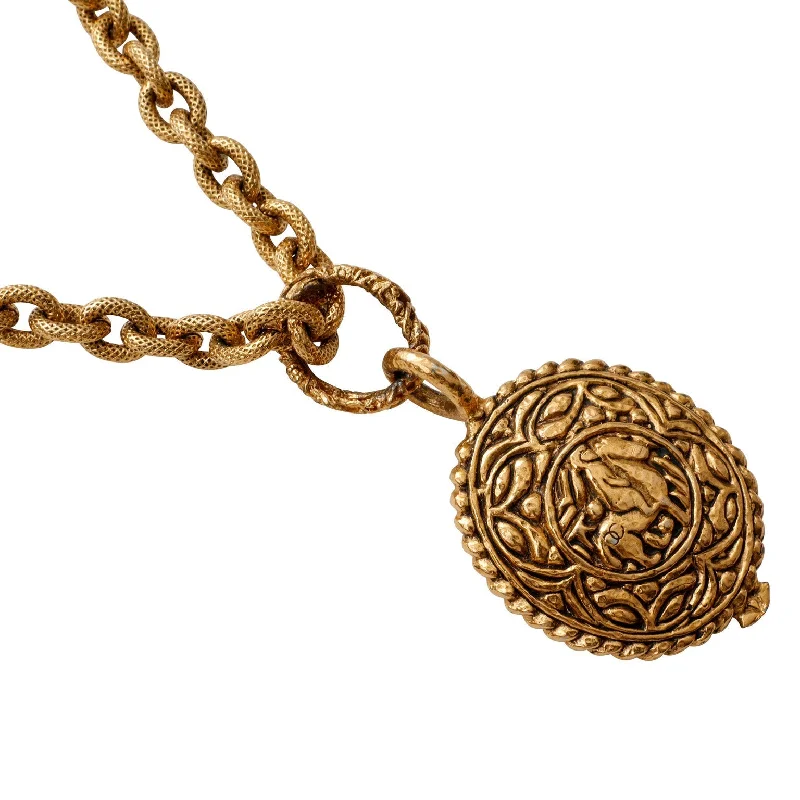 Luxury Jewelry At Budget-Friendly Prices – Grab Yours Now Chanel 24kt Gold Vintage Horse Medallion Necklace Luxury Jewelry At Budget-Friendly Prices – Grab Yours Now Chanel 24kt Gold Vintage Horse Medallion Necklace