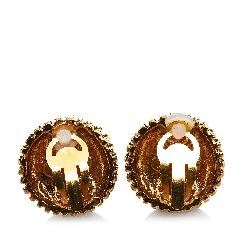 Affordable Luxury Jewelry – Style At A Great Price Chanel CC Clip-on Earrings (SHG-ZMmLK4) Affordable Luxury Jewelry – Style At A Great Price Chanel CC Clip-on Earrings (SHG-ZMmLK4)