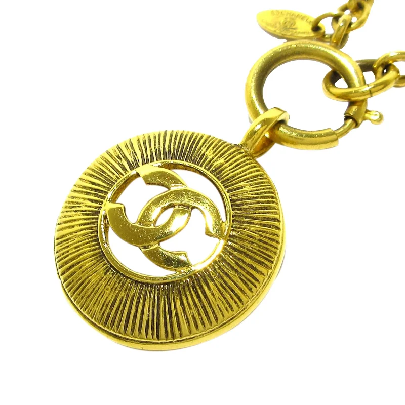 Dainty Floral Jewelry For Feminine Elegance Chanel CC Pendant Necklace (SHG-kgTmcP)