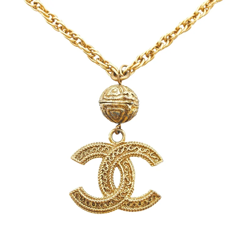 Exclusive Jewelry Sale – Limited-Time Discounts Chanel CC Pendant Necklace (SHG-WTJatb) Exclusive Jewelry Sale – Limited-Time Discounts Chanel CC Pendant Necklace (SHG-WTJatb)