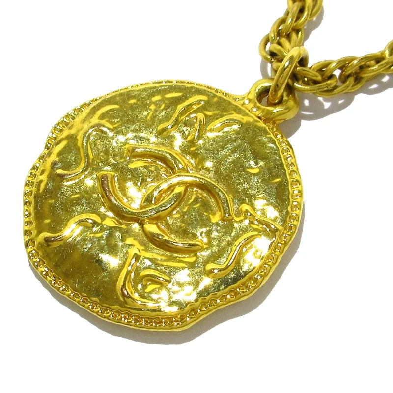 Exclusive Online Discounts On Stylish Jewelry Chanel CC Round Pendant Necklace (SHG-3MffJa) Exclusive Online Discounts On Stylish Jewelry Chanel CC Round Pendant Necklace (SHG-3MffJa)