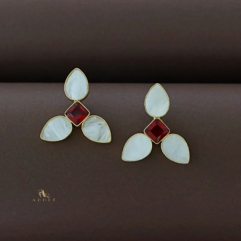Your Perfect Accessory Now At The Best Price Ansilea Glossy Diamond Tri MOP Earring Your Perfect Accessory Now At The Best Price Ansilea Glossy Diamond Tri MOP Earring
