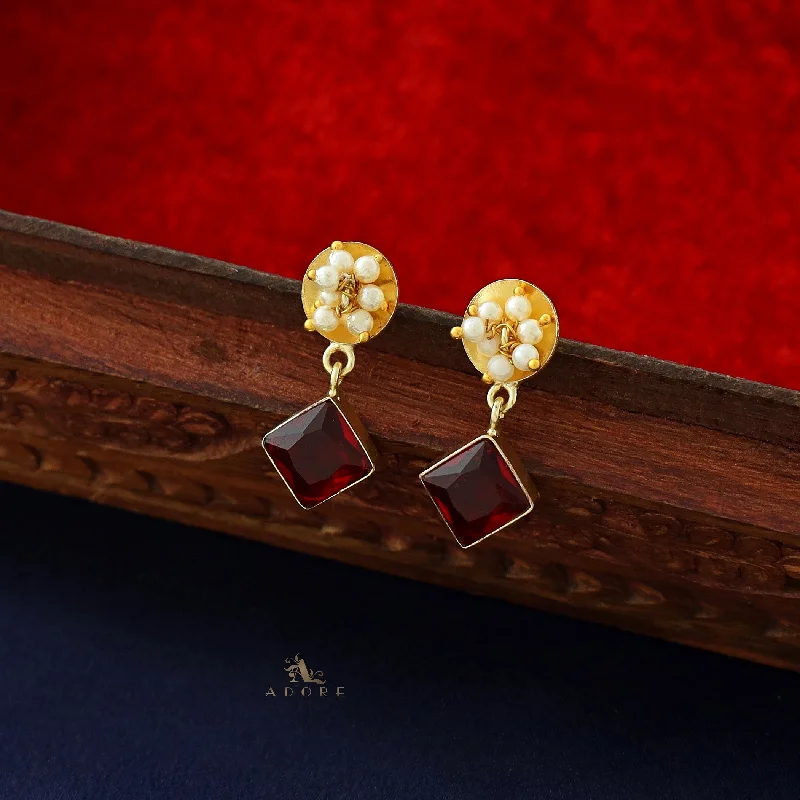 Exclusive Jewelry Bundles At Discounted Prices Golden Coin + Glossy Diamond Pearl Cluster Earring Exclusive Jewelry Bundles At Discounted Prices Golden Coin + Glossy Diamond Pearl Cluster Earring