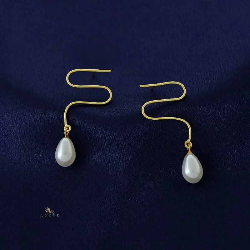 Limited-Stock Jewelry Clearance – Grab Your Favorites Now Golden Curvy Way Pearl Earring Limited-Stock Jewelry Clearance – Grab Your Favorites Now Golden Curvy Way Pearl Earring