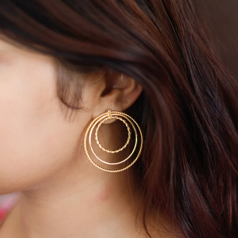 Seasonal Jewelry Clearance – Best Styles At The Lowest Prices Golden Dual Twisted & Plain Circle Earring Seasonal Jewelry Clearance – Best Styles At The Lowest Prices Golden Dual Twisted & Plain Circle Earring