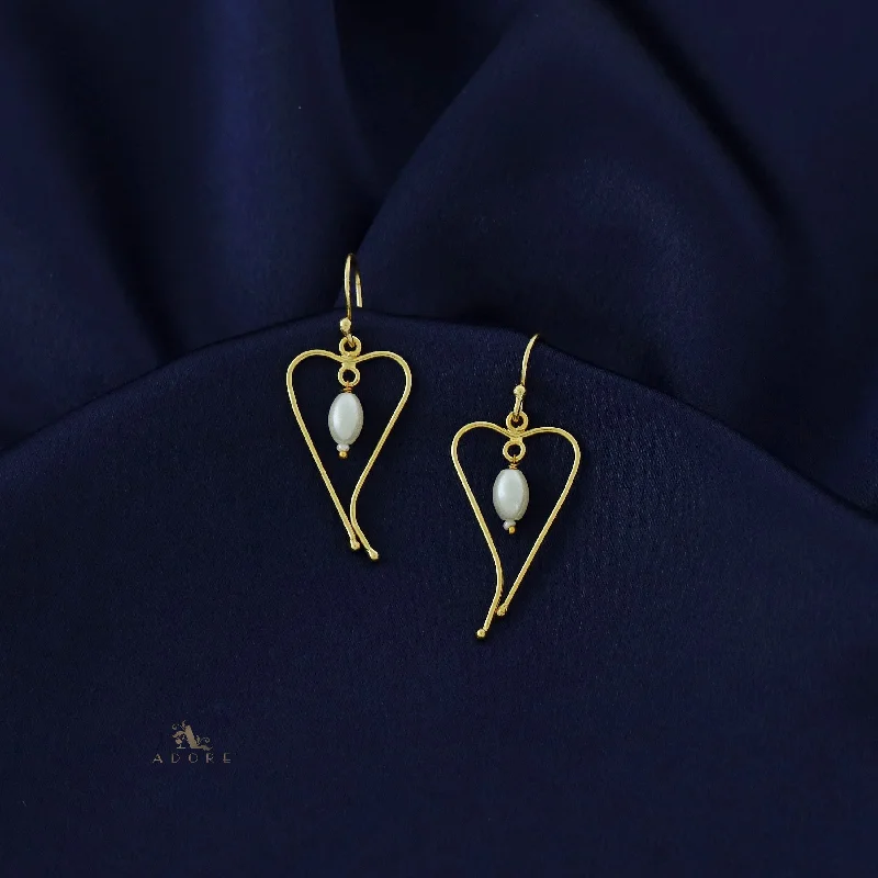 Romantic Heart-Shaped Jewelry For Special Gifts Golden Heart Line Pearl Drop