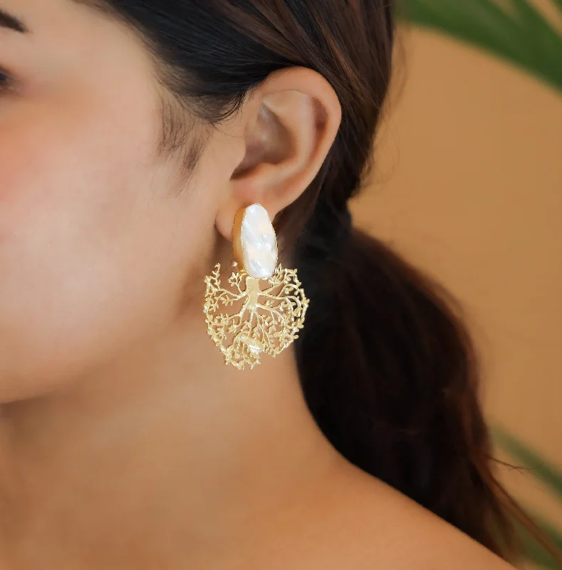 Limited-Time Jewelry Sale – Don't Miss Out On Dazzling Discounts Golden Tree And Baroque Earring Limited-Time Jewelry Sale – Don't Miss Out On Dazzling Discounts Golden Tree And Baroque Earring