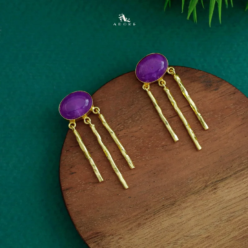 Sparkle In Style With Our Best Jewelry Deals Isra Oval Golden Hammered Tri Sticky Earring Sparkle In Style With Our Best Jewelry Deals Isra Oval Golden Hammered Tri Sticky Earring