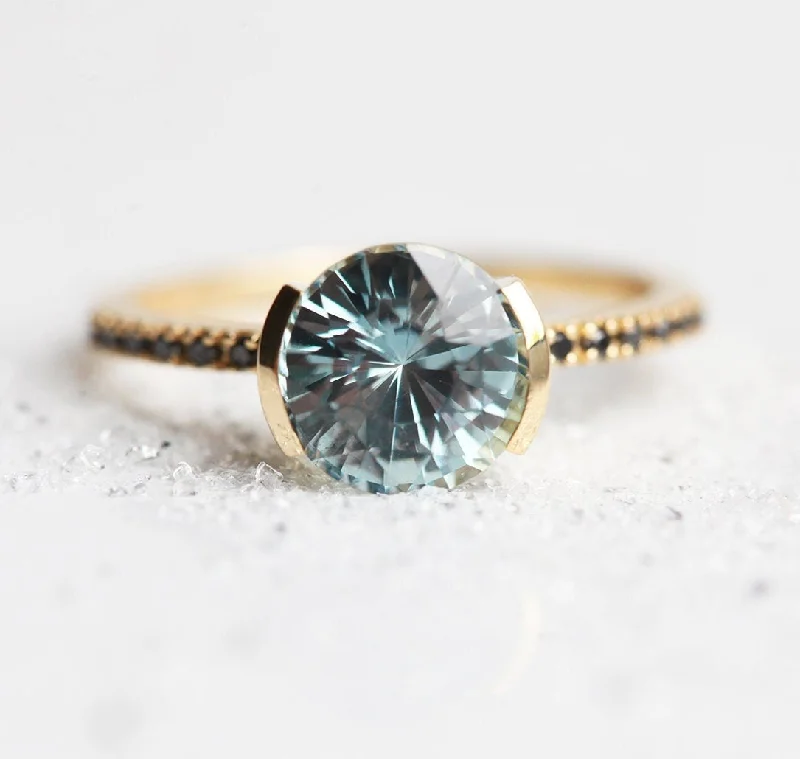 Romantic Heart-Shaped Jewelry For Special Gifts Eileen Sapphire Diamond Ring