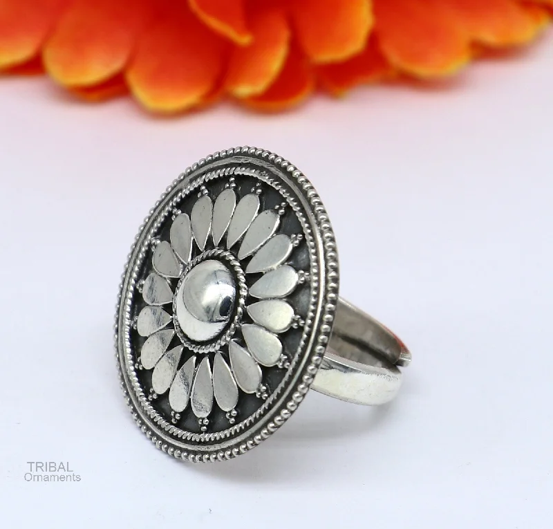 925 sterling silver handmade vintage antique style round rawa work charm ring band, best gifting brides wedding jewelry india sr310