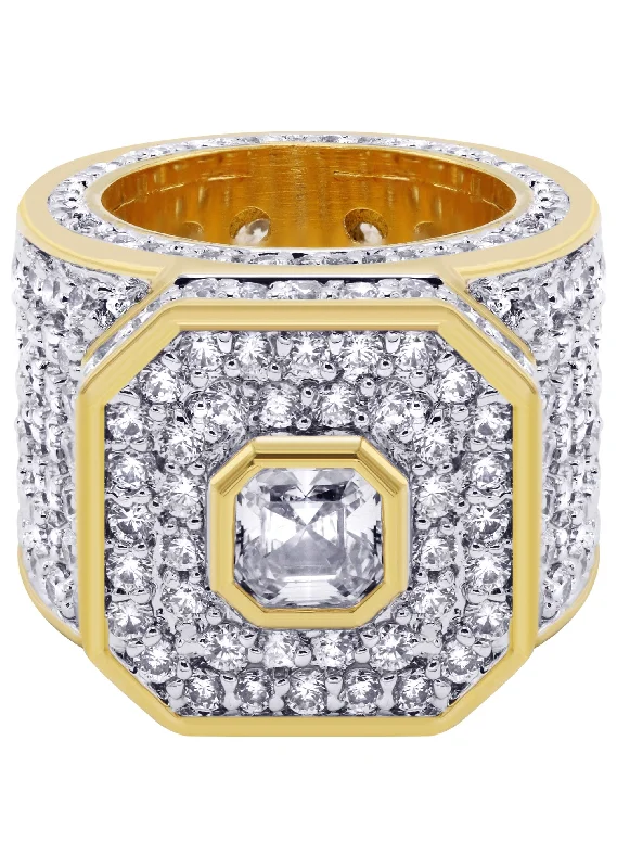 Get Your Favorite Jewelry At The Best Price Gold Plated Pinky Ring | 21.9 Grams