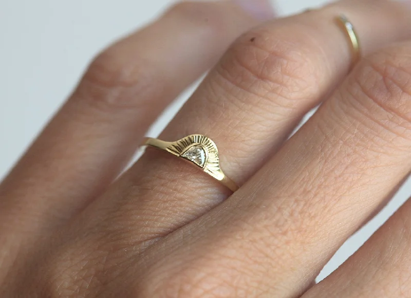 Handcrafted Jewelry Sale – Unique Designs At Low Prices Celine Half Moon Sunstone Ring Handcrafted Jewelry Sale – Unique Designs At Low Prices Celine Half Moon Sunstone Ring