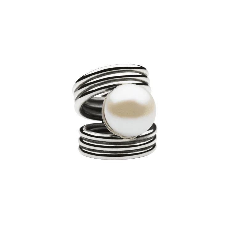 Toni Pearl Ring Silver