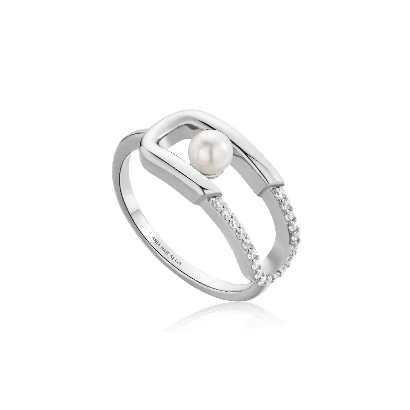 Unmissable Jewelry Discounts – Elevate Your Look For Less Silver Pearl Sparkle Interlock Ring