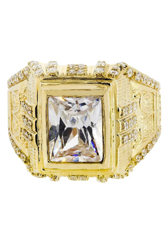 Elegant Jewelry Pieces At Unbelievable Prices Rock Crystal 10K Gold Mens Ring | 10.3 Grams Elegant Jewelry Pieces At Unbelievable Prices Rock Crystal 10K Gold Mens Ring | 10.3 Grams