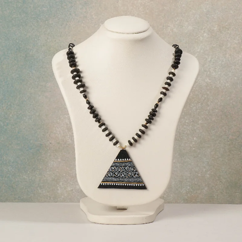 Must-Have Jewelry Pieces At Reduced Prices Miniature Handpainted Wooden Necklace With Beads Must-Have Jewelry Pieces At Reduced Prices Miniature Handpainted Wooden Necklace With Beads