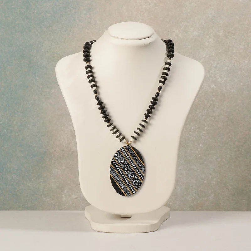 Handcrafted Jewelry Sale – Unique Designs At Low Prices Miniature Handpainted Wooden Necklace With Beads Handcrafted Jewelry Sale – Unique Designs At Low Prices Miniature Handpainted Wooden Necklace With Beads