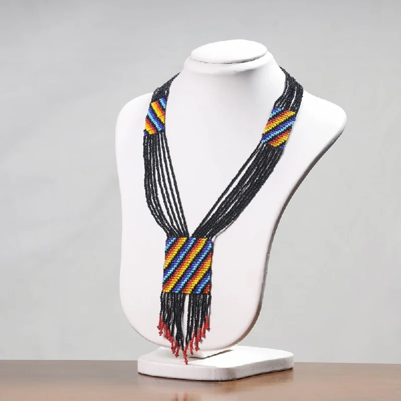 Discounted Jewelry For A Glamorous Look Neemuch Handmade Beadwork Necklace by Pushpa Harit Discounted Jewelry For A Glamorous Look Neemuch Handmade Beadwork Necklace by Pushpa Harit