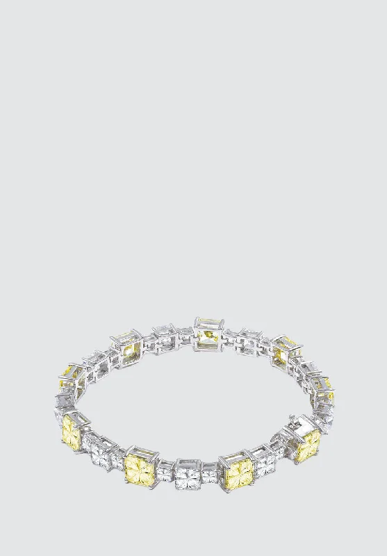Dainty And Elegant Jewelry Now At Reduced Prices 29ctw Princess Cut Tennis Bracelet Dainty And Elegant Jewelry Now At Reduced Prices 29ctw Princess Cut Tennis Bracelet