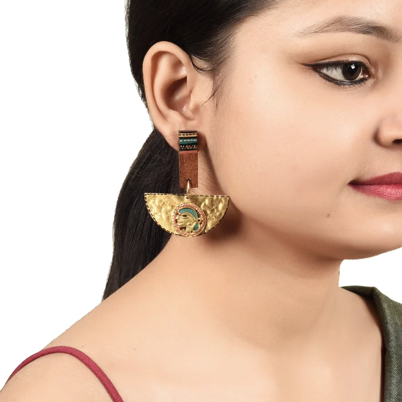 Shop Trending Jewelry With Exclusive Savings Queen Moon Handcrafted Earrings