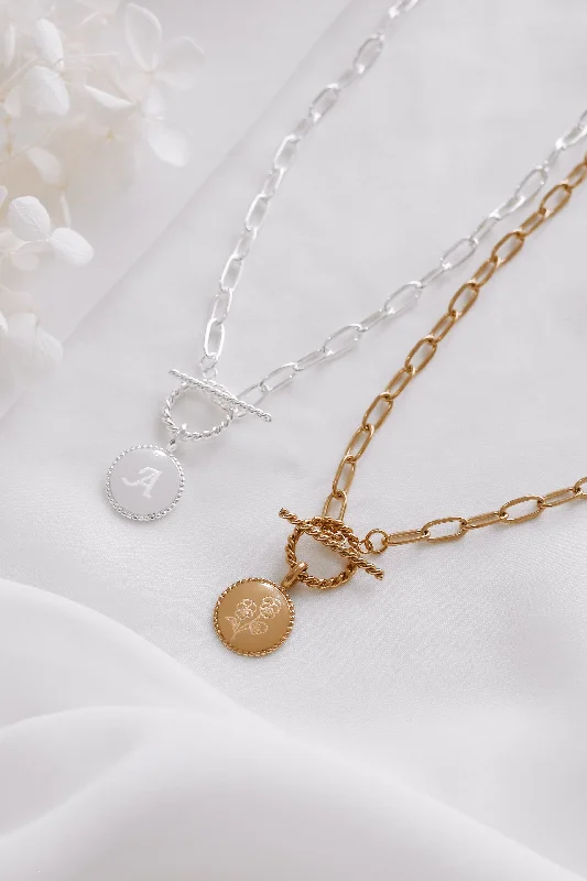 Unmissable Discounts On Timeless Jewelry Pieces Astra - Stainless Steel Gold or Silver Necklace Unmissable Discounts On Timeless Jewelry Pieces Astra - Stainless Steel Gold or Silver Necklace